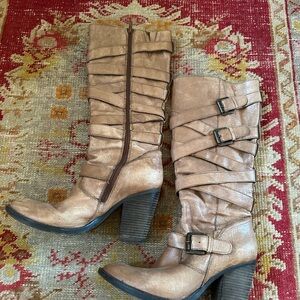 Steve Madden Tan Heeled Boots